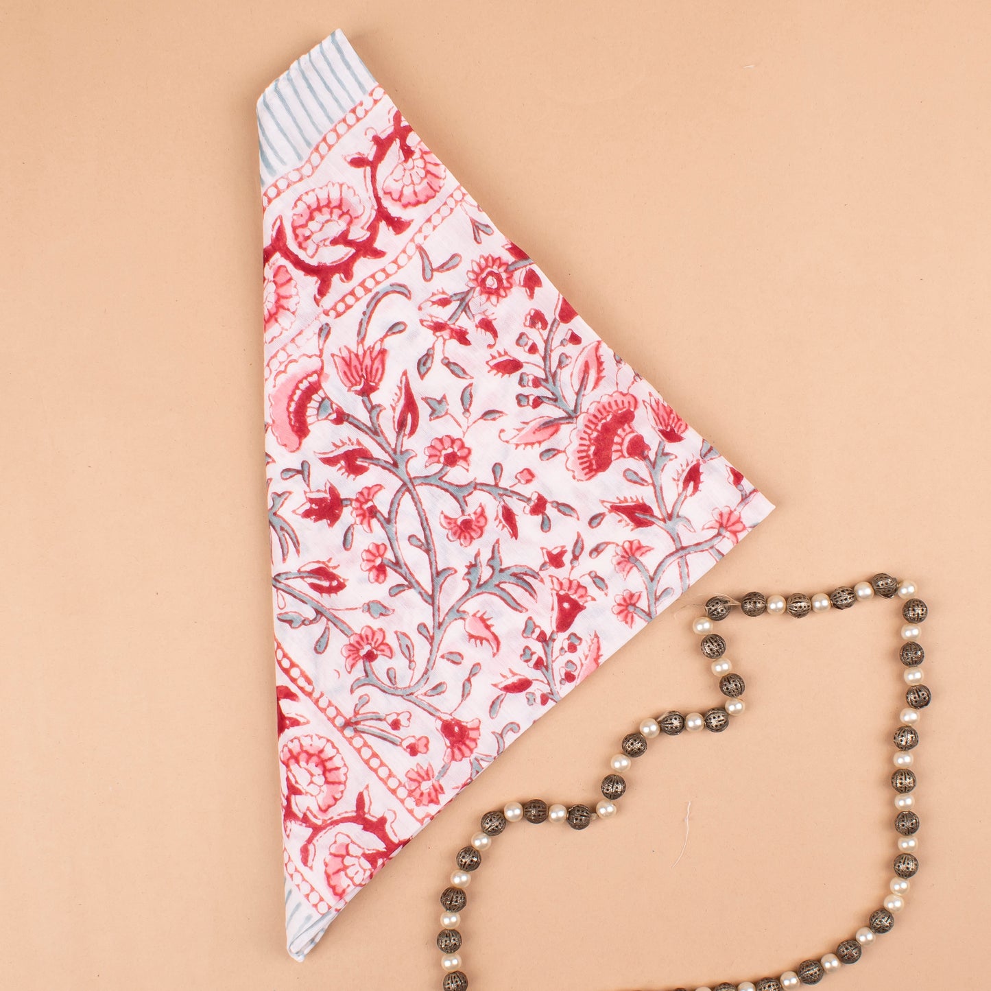 100% Cotton Unisex Bandanas, Handmade Block Print Neck Scarf, Boho Head Wrap, Handblock Print Cotton Bandanas, Unisex Accessories