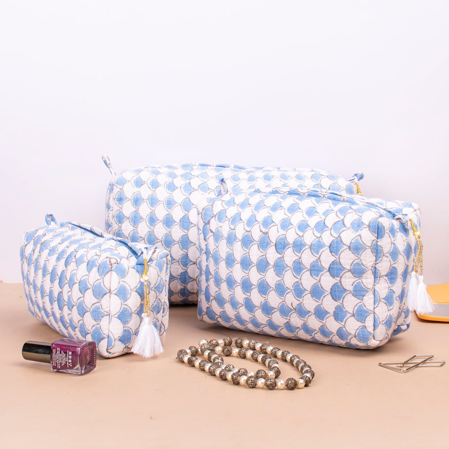 Toiletry Bag For Women, Cosmetic Bag For Makeup, Quilted Makeup Bag, Travel Makeup Pouch, Vanity Case - Set of 3