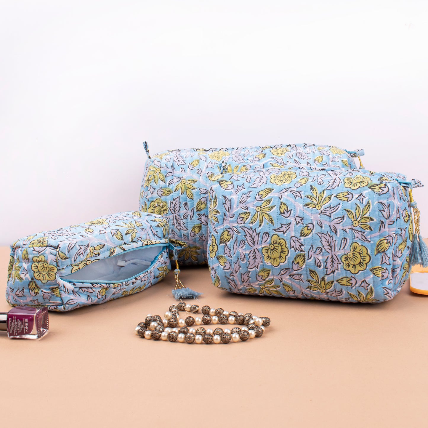 Cute Makeup Organizer For Travel, Printed Quilted Toiletry Bag, Washable Cotton Pouch, Mini Makeup Bag Set For Women