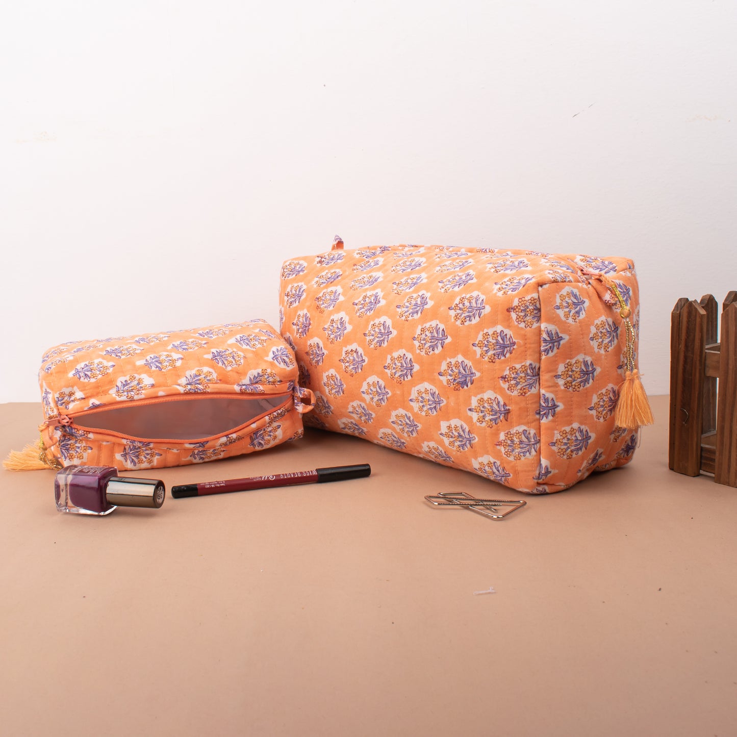 Handmade Quilted Toiletry Bag, Cosmetic Bag For Women, 100% Cotton, Cosmetic Bags, Vanity Case, Cute Makeup Organizer, Toiletry Bag - Set of 3