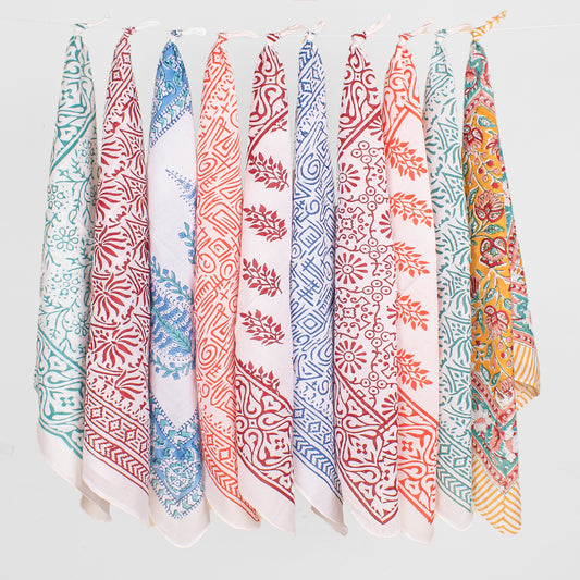 Set of 10 - Travel-Friendly Cotton Bandana Gift, Handmade Organic Scarf, Eco-Friendly Biker Wrap, Stylish Block Print Neck Accessory, Pet Cotton Square, Unisex Fashion Head Wrap