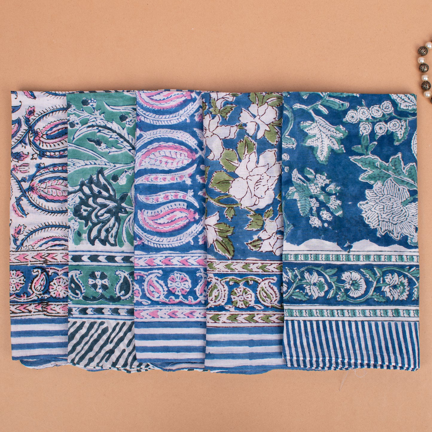 Set of 5 - Classic 100% Cotton Bandana – Lightweight, Durable & Multi-Purpose Scarf