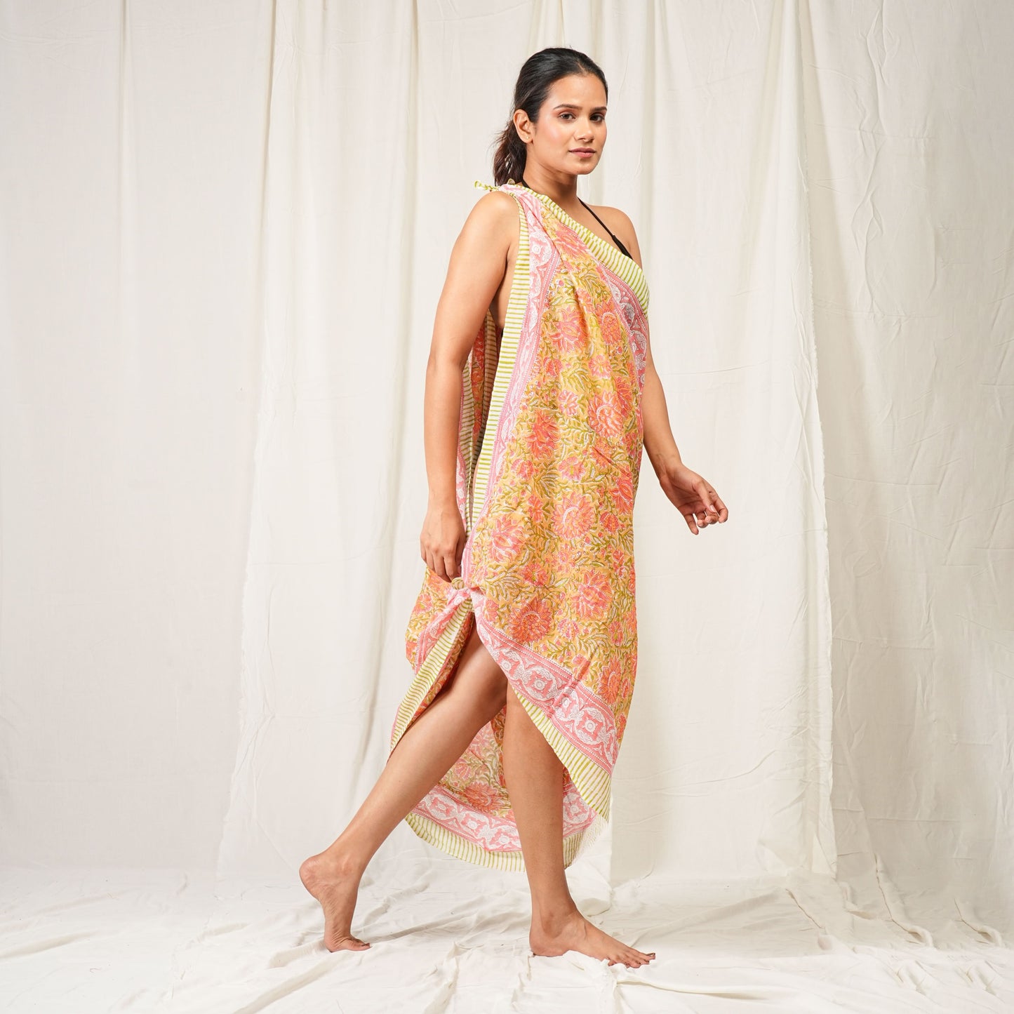Unique Border Floral Sarong Detailed Design & Warm Colors