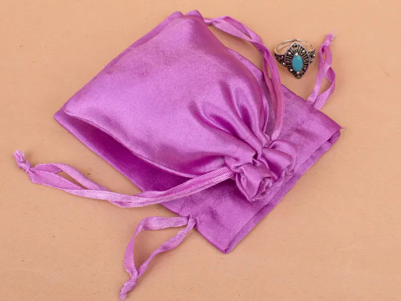 100 Opulent Haven Soft Lavender Satin Pouches
