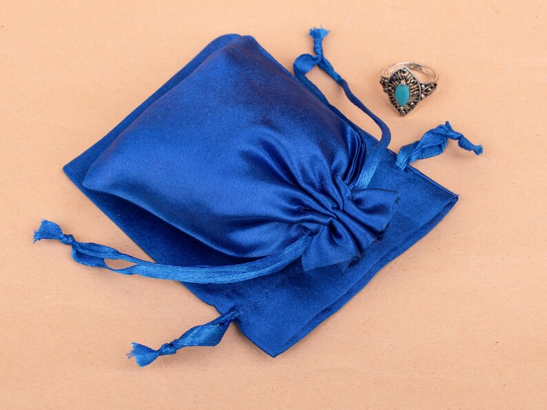 100 Majestic Drape Flawless Royal Blue Satin Pouches
