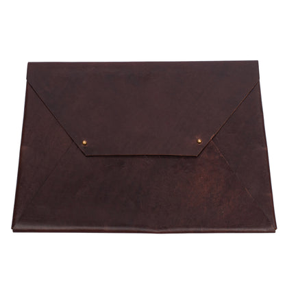 Handcrafted Leather Laptop Sleeve with Button Closure – Minimalist MacBook Case