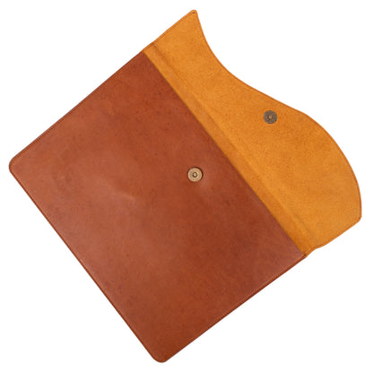 Minimal Leather Laptop Case with Snap Button – Elegant Work & Travel Sleeve - Curve Shape