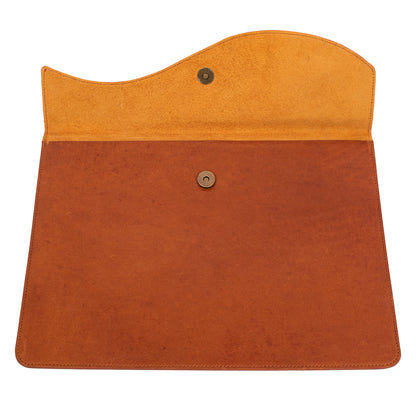 Minimal Leather Laptop Case with Snap Button – Elegant Work & Travel Sleeve - Curve Shape