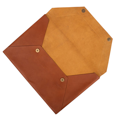 Handmade Leather Laptop Sleeve for MacBook – Sleek Envelope Design