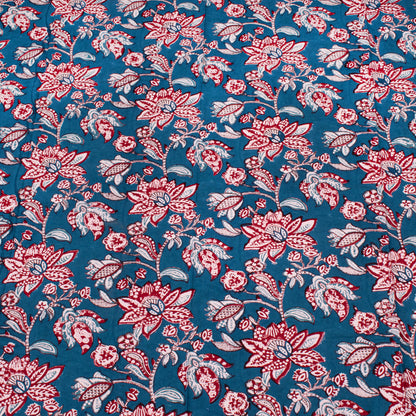Premium Handcrafted Cotton Tablecloth for Modern Homes - 60x90