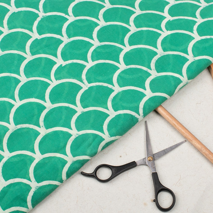  Printed Cotton Multi Floral Green Fabric Pattern